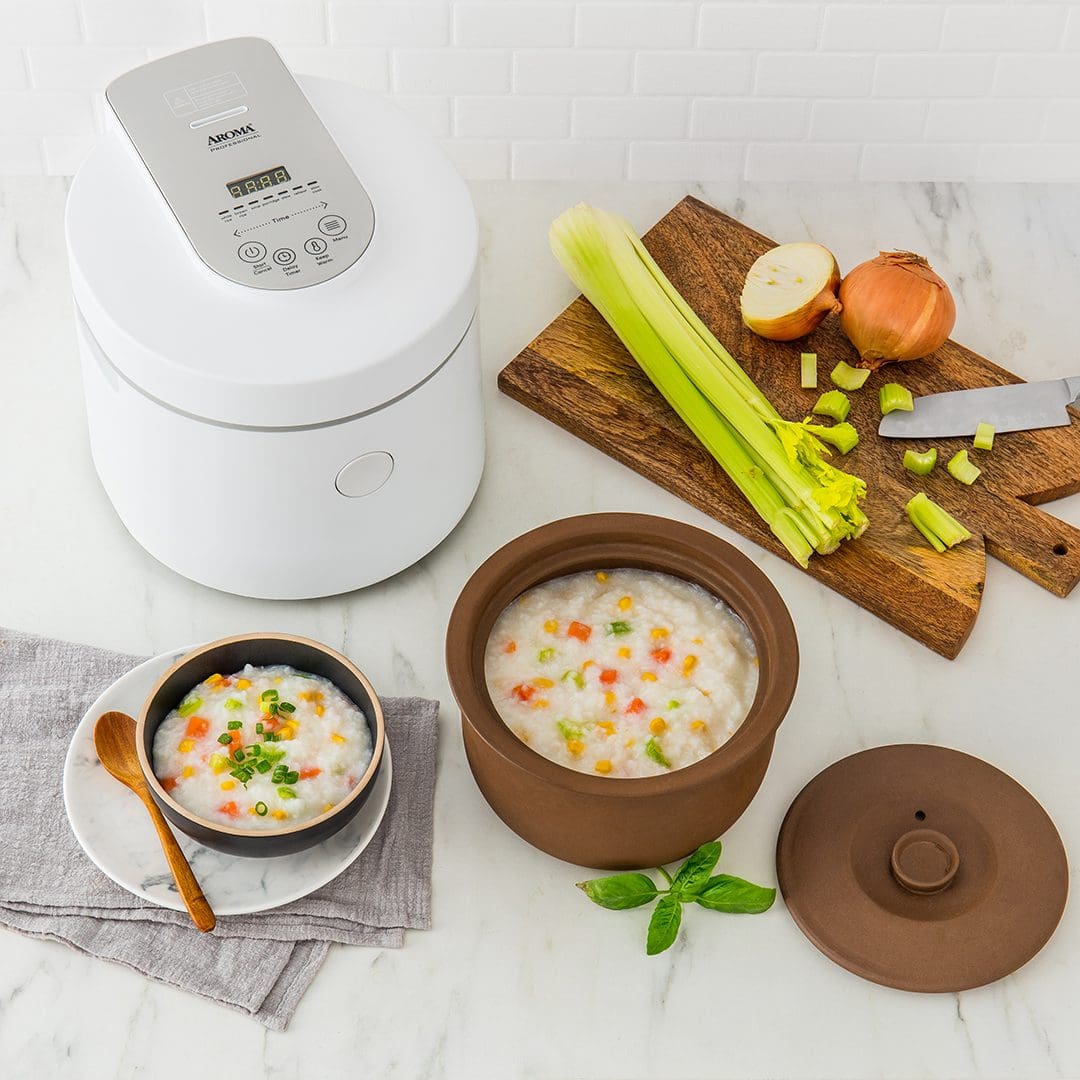 Rice Cooker & Warmer with Uncoated Inner Pot from Aroma Housewares. NEW